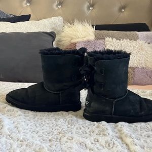 Kids uggs ! Like new. Daughter never wore them maybe twice
